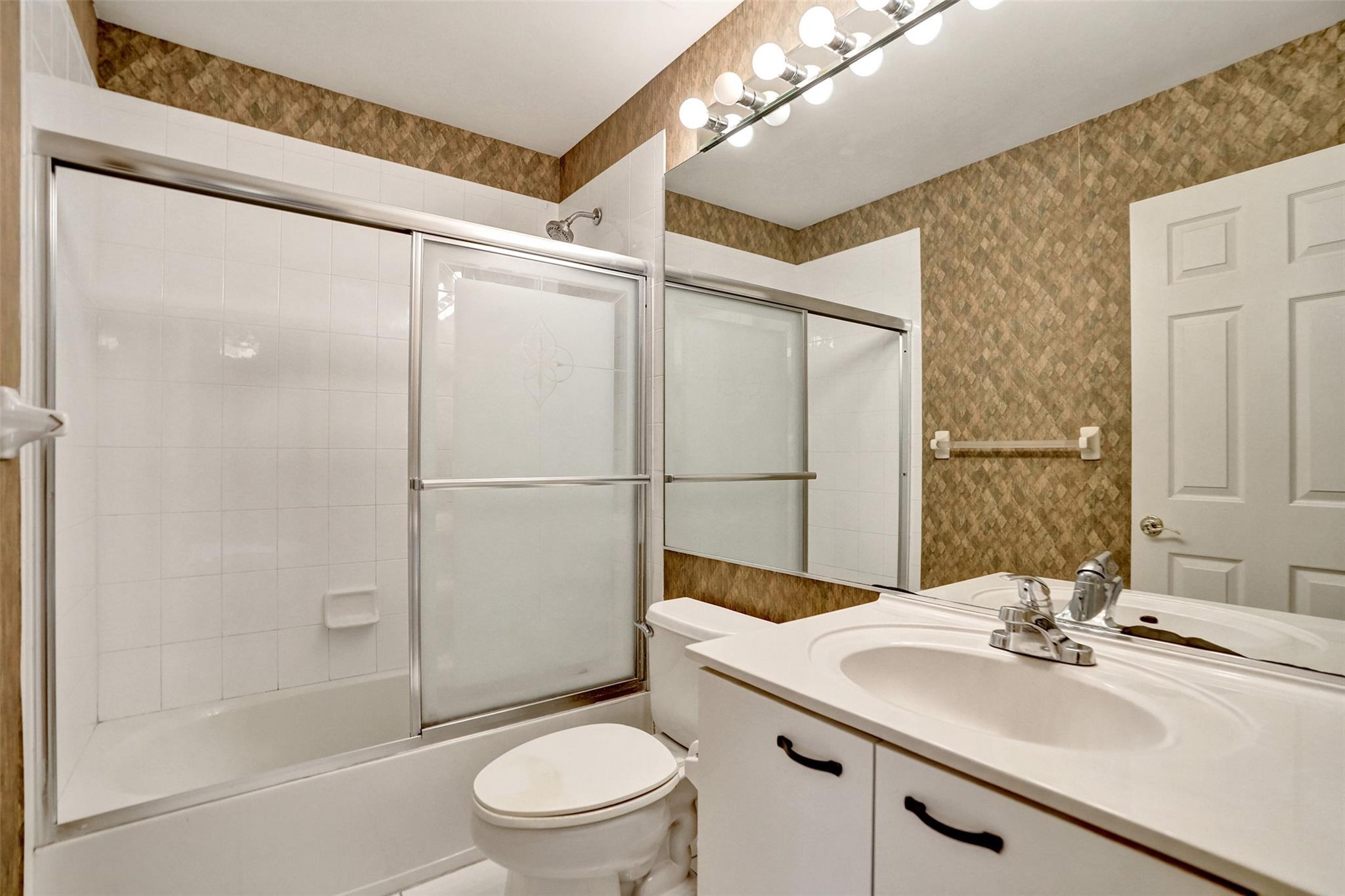 Waters Edge At Parkland - Residential Lease