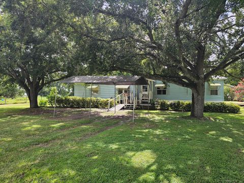 A home in Okeechobee