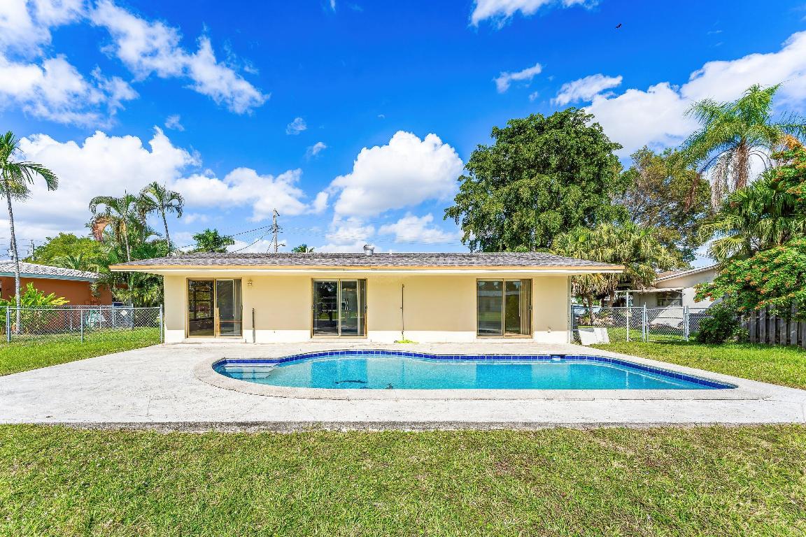 ROYAL PALM ACRES SECOND SEC - Residential