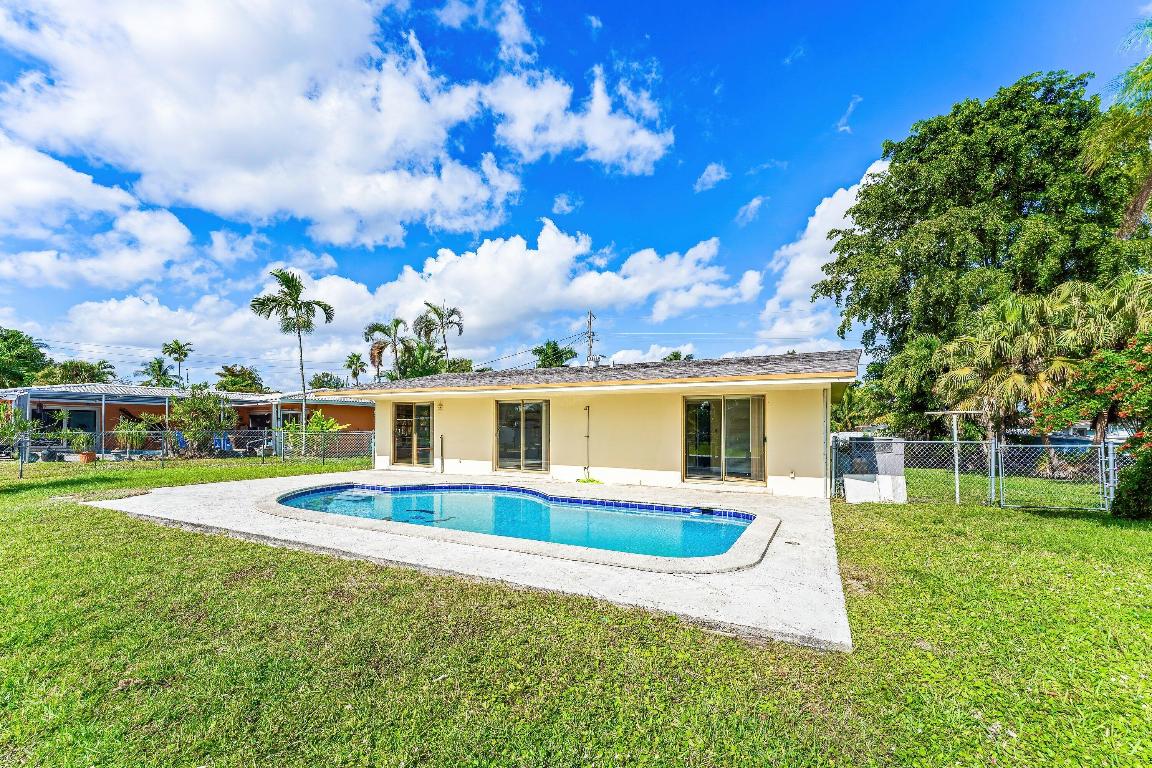 ROYAL PALM ACRES SECOND SEC - Residential