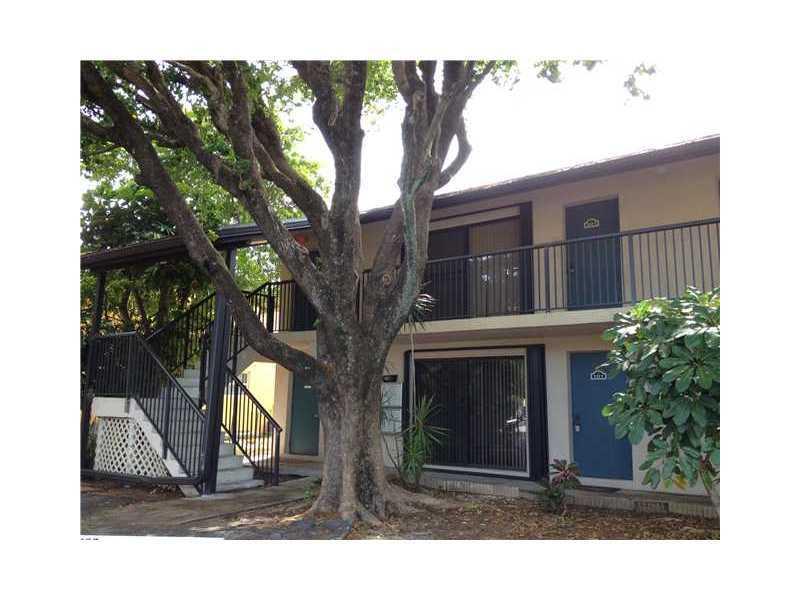 OCEAN DRIVE ESTATES 8-2 B - Residential Lease