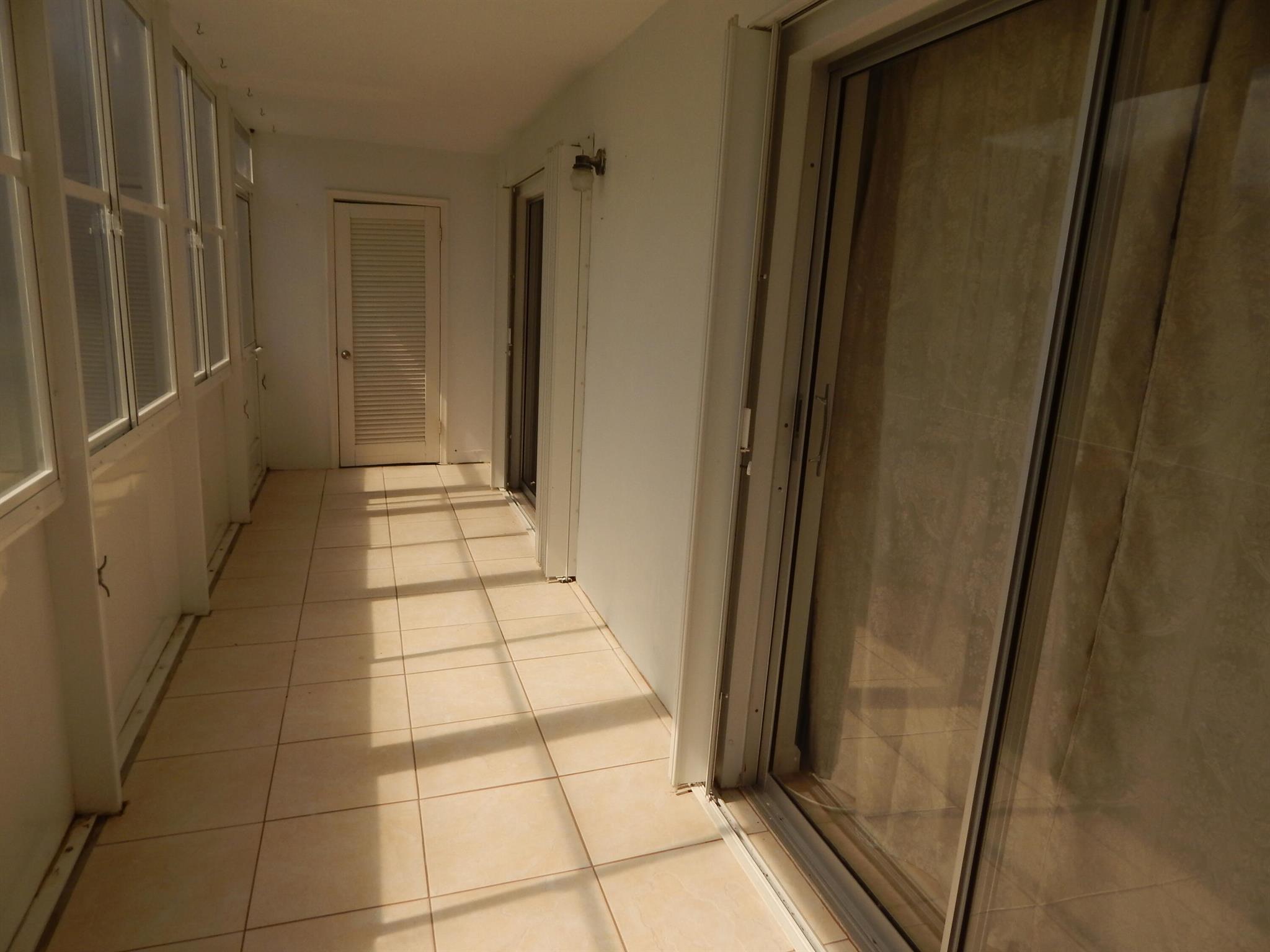 LAKE CLARKE GARDENS CONDO 20A - Residential