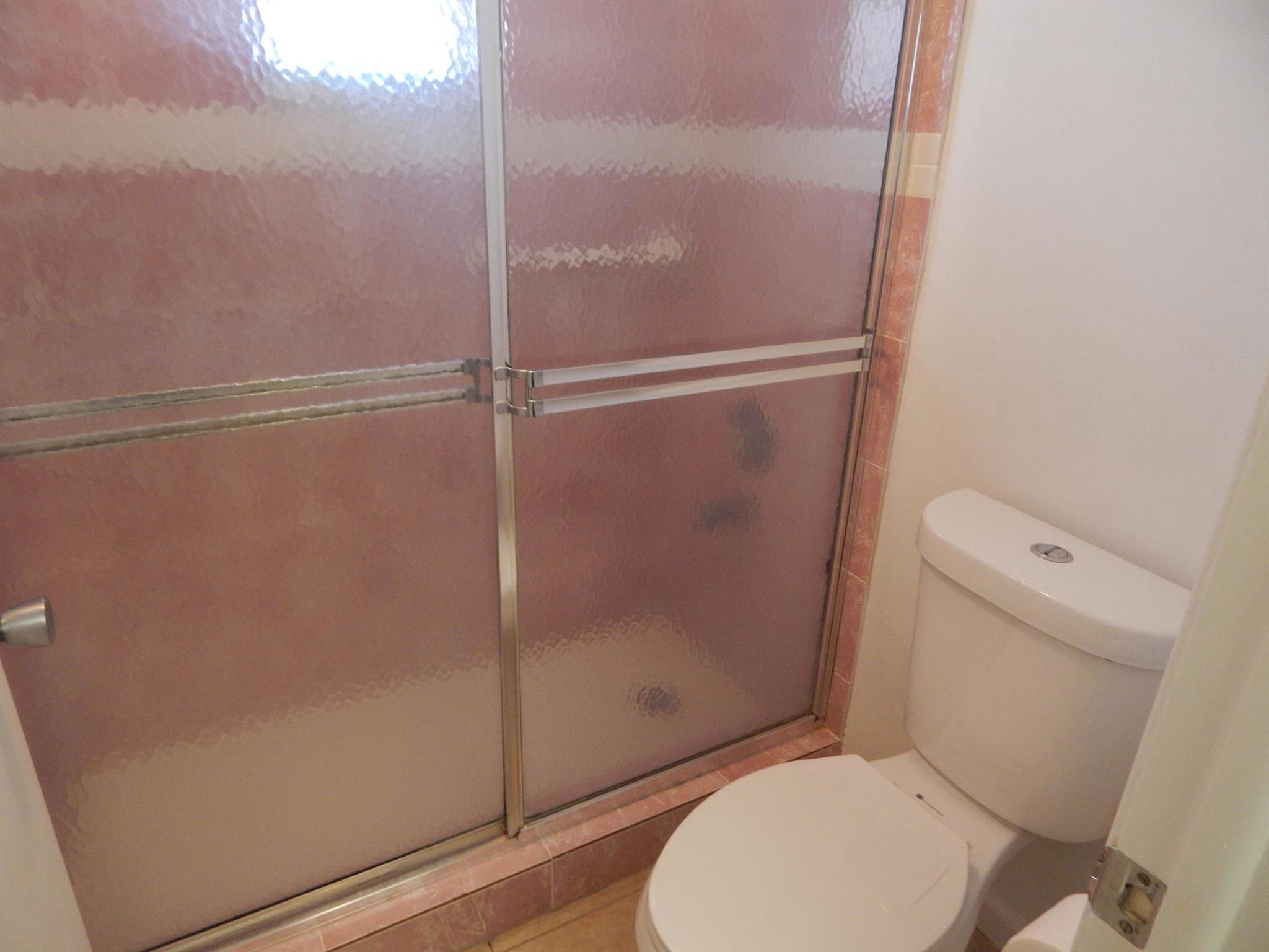 LAKE CLARKE GARDENS CONDO 20A - Residential