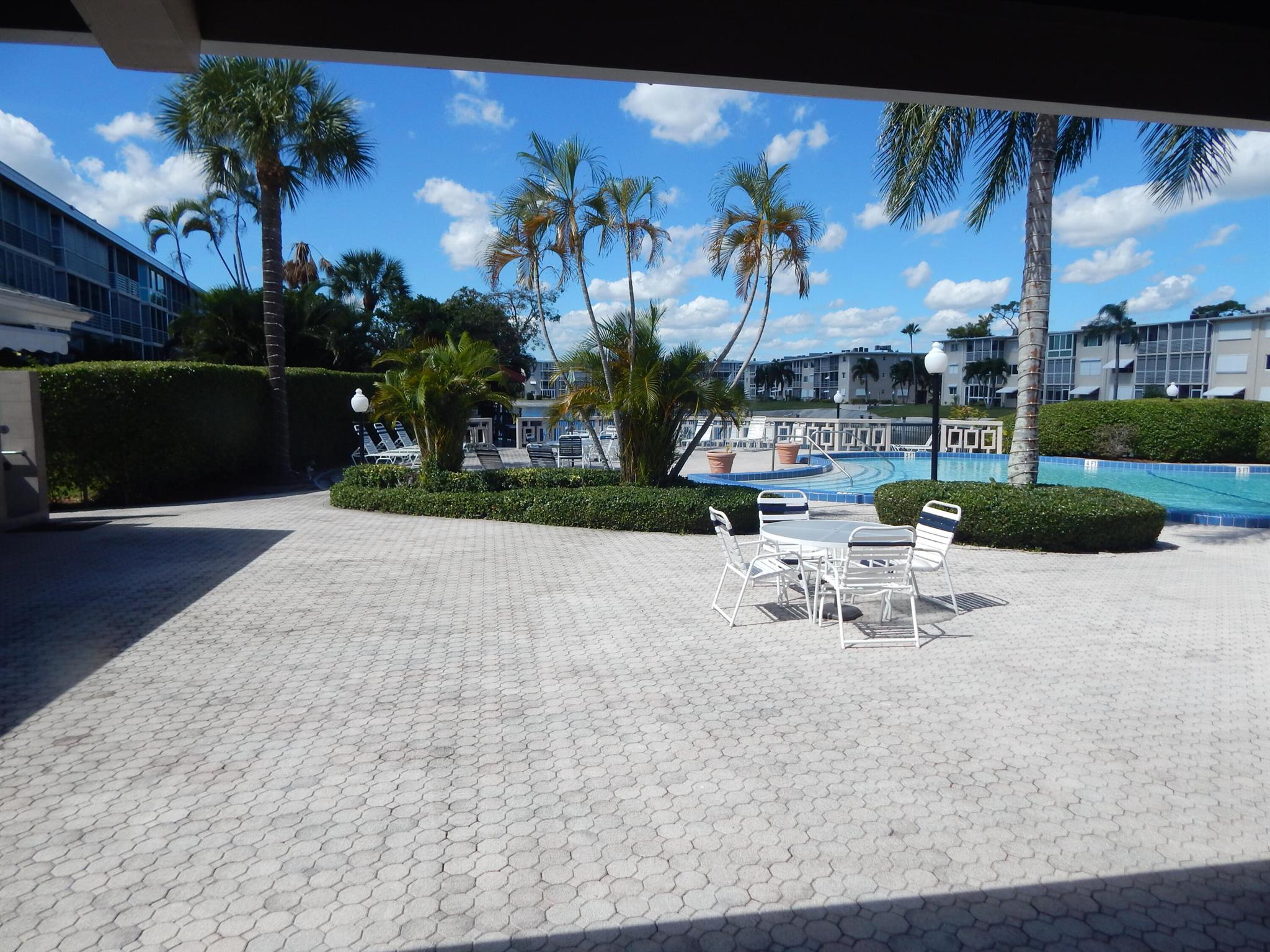 LAKE CLARKE GARDENS CONDO 20A - Residential