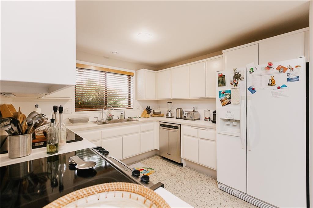 GILL ISLES 44-13 B - Residential