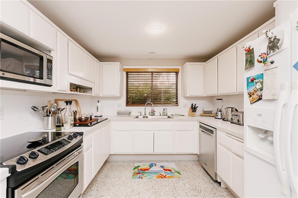 GILL ISLES 44-13 B - Residential