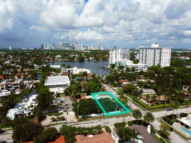 401 Poinciana Drive