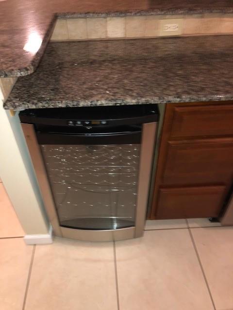 Lakeside Condo - Residential Lease