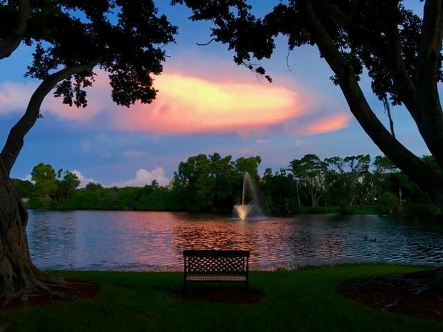 Lakeside Condo - Residential Lease