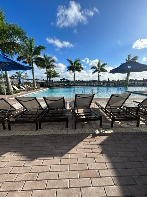 CALIFORNIA CLUB TOWNHOUSES - Residential Lease