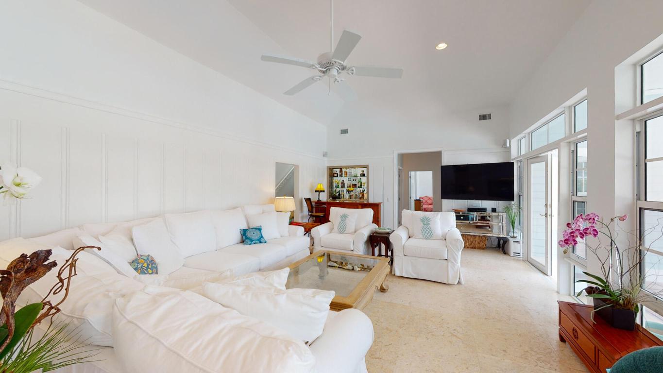 OCEAN BREEZE ESTATES - Residential