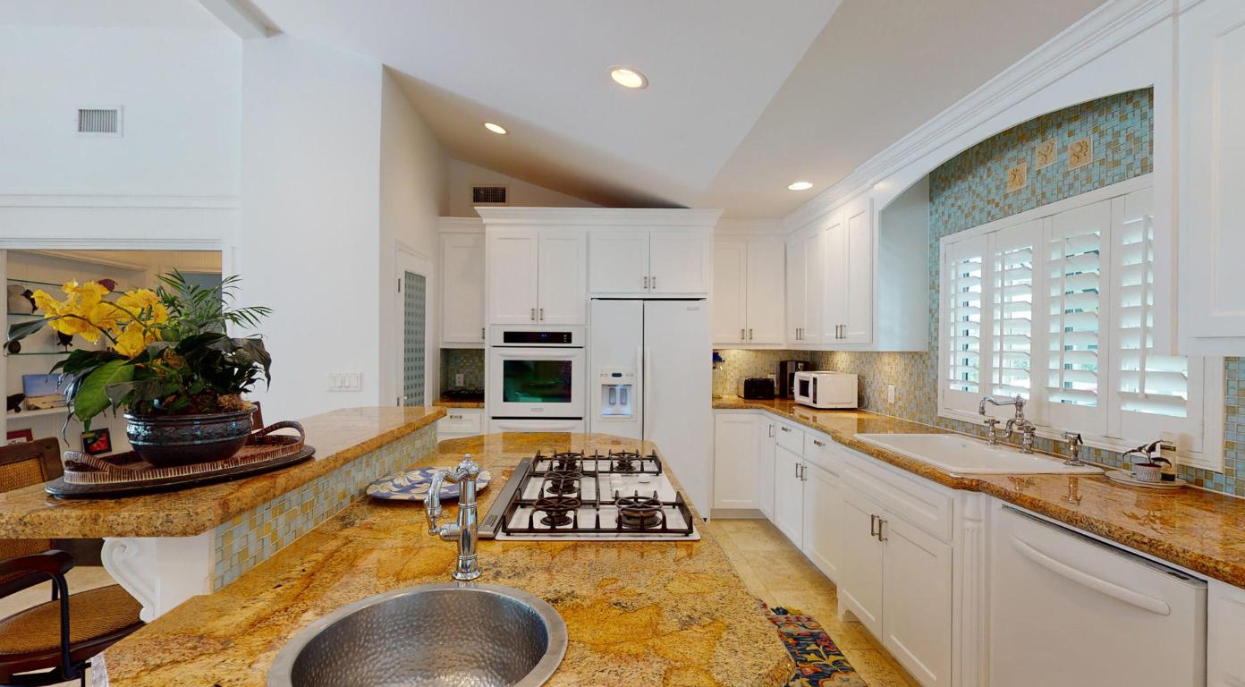 OCEAN BREEZE ESTATES - Residential