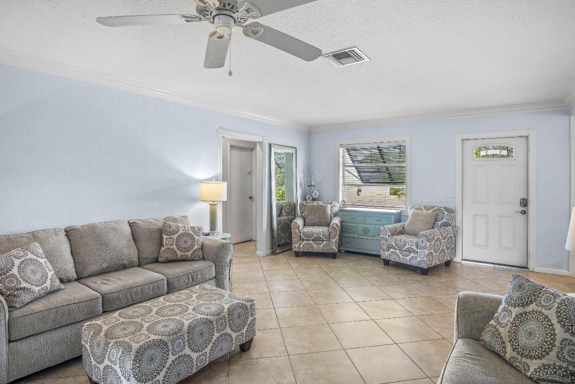 MISSION HILL - Residential