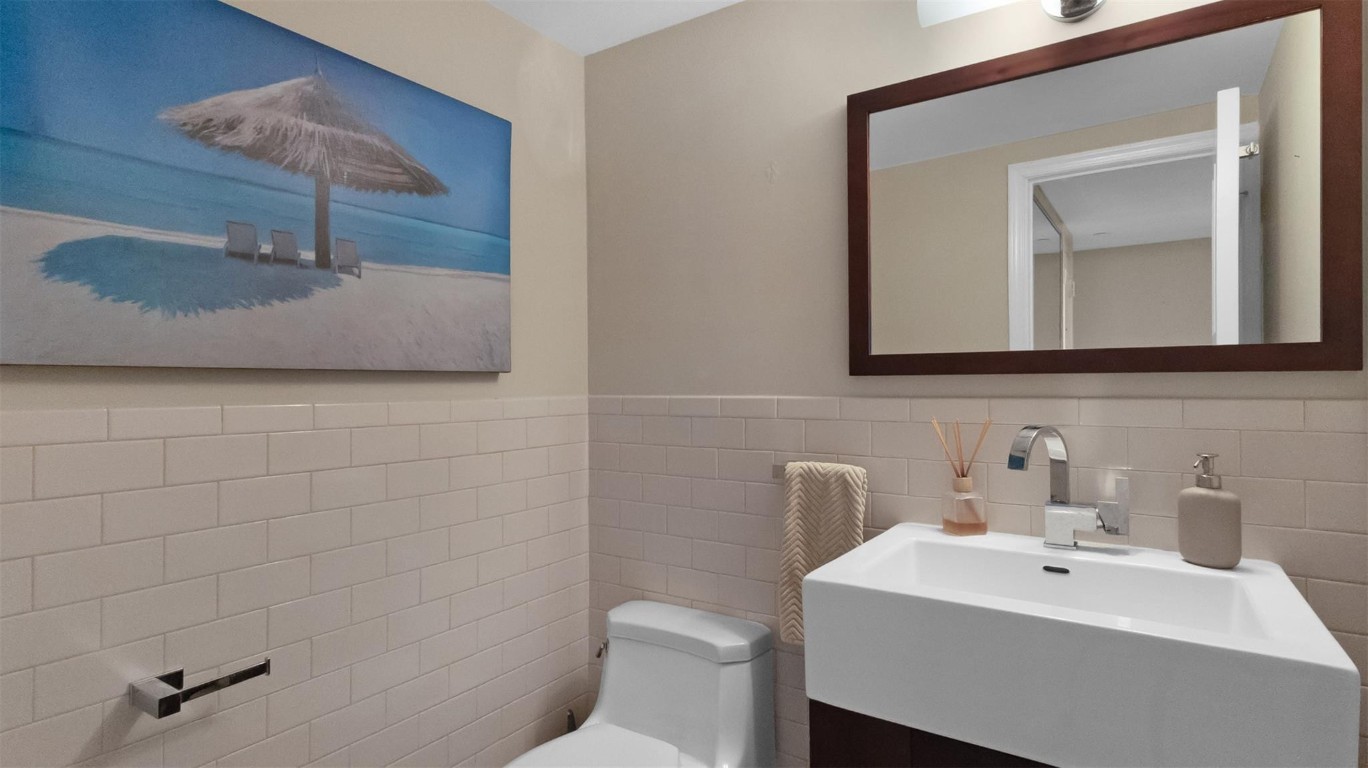 Sunrise Tower - Residential