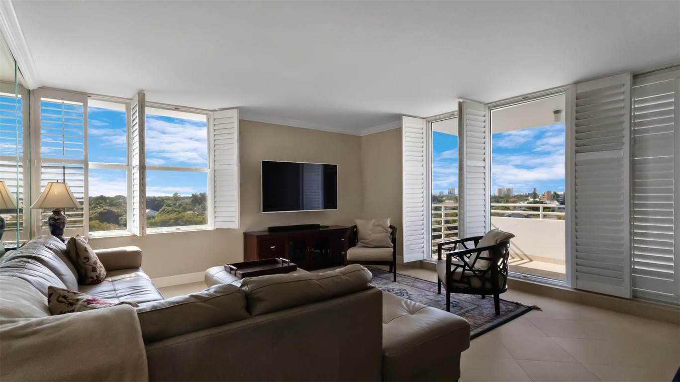 Sunrise Tower - Residential