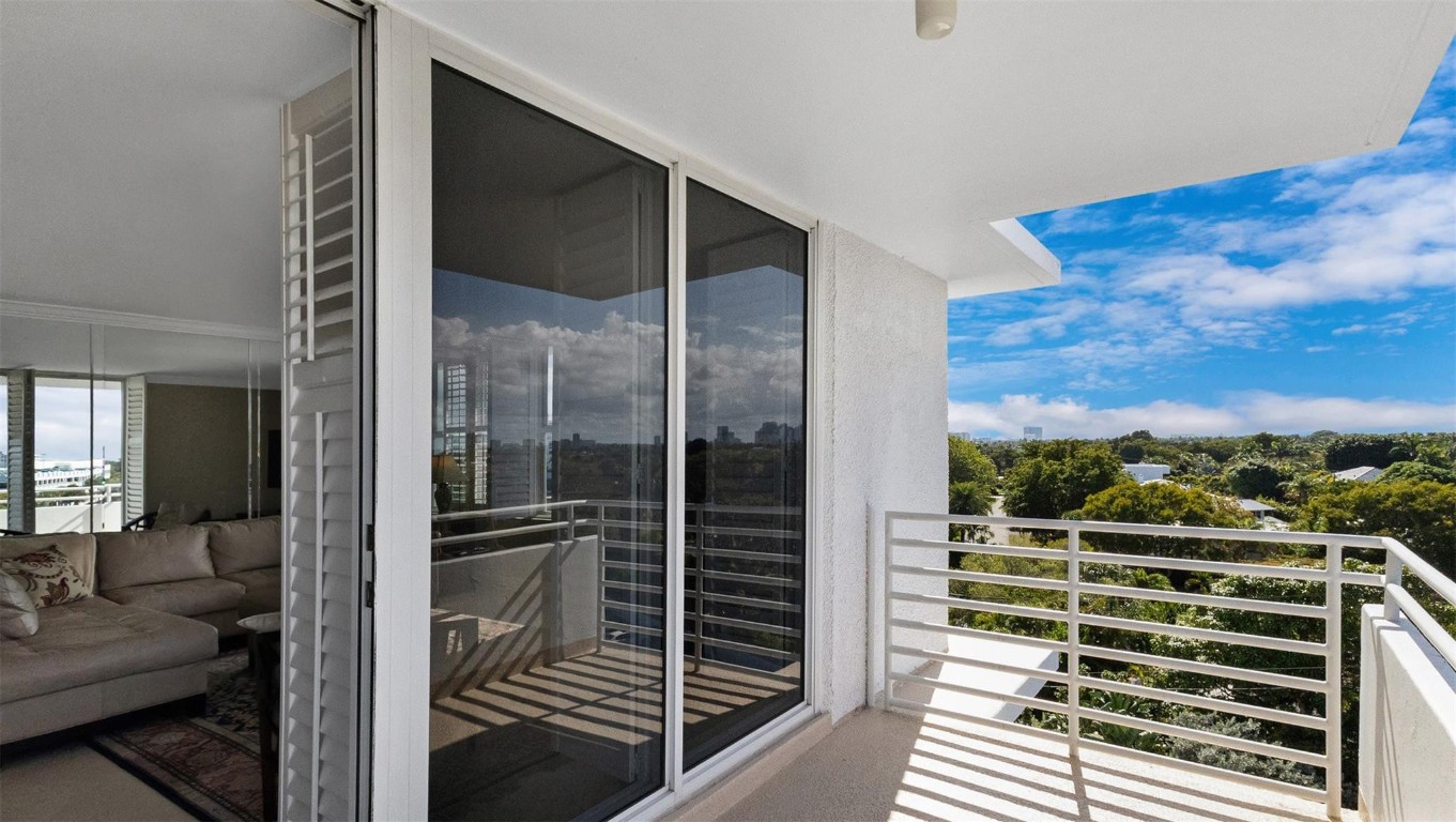 Sunrise Tower - Residential