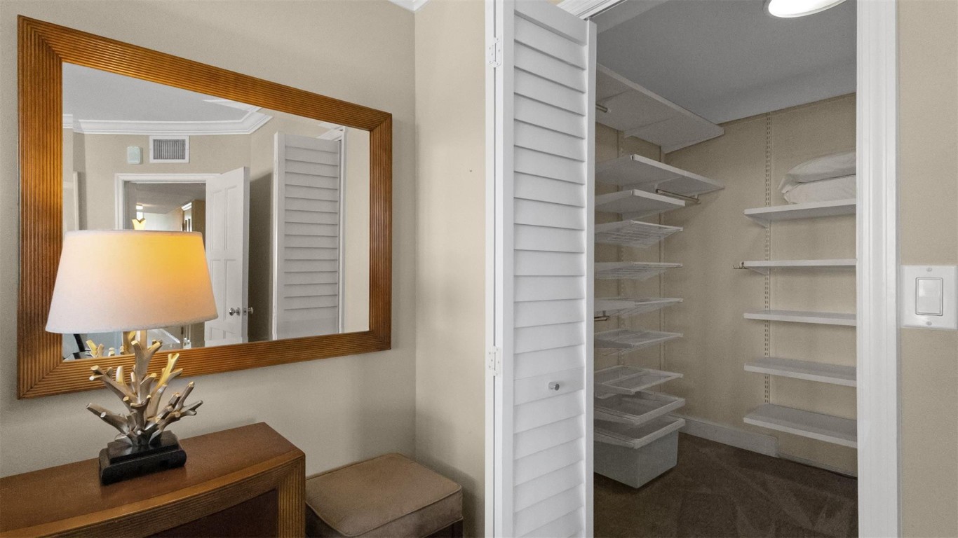 Sunrise Tower - Residential