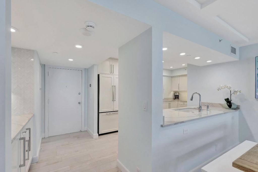 Photo of 450 Ocean Drive #1004, Juno Beach, FL 33408 (MLS # R10963610)