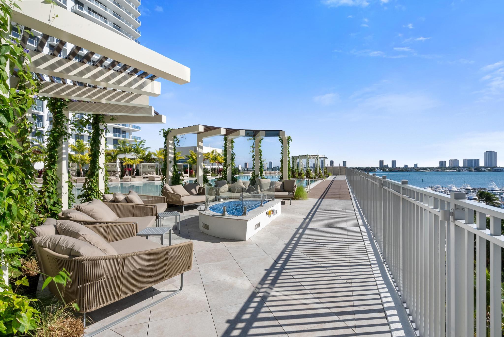 NAUTILUS 220 - Residential