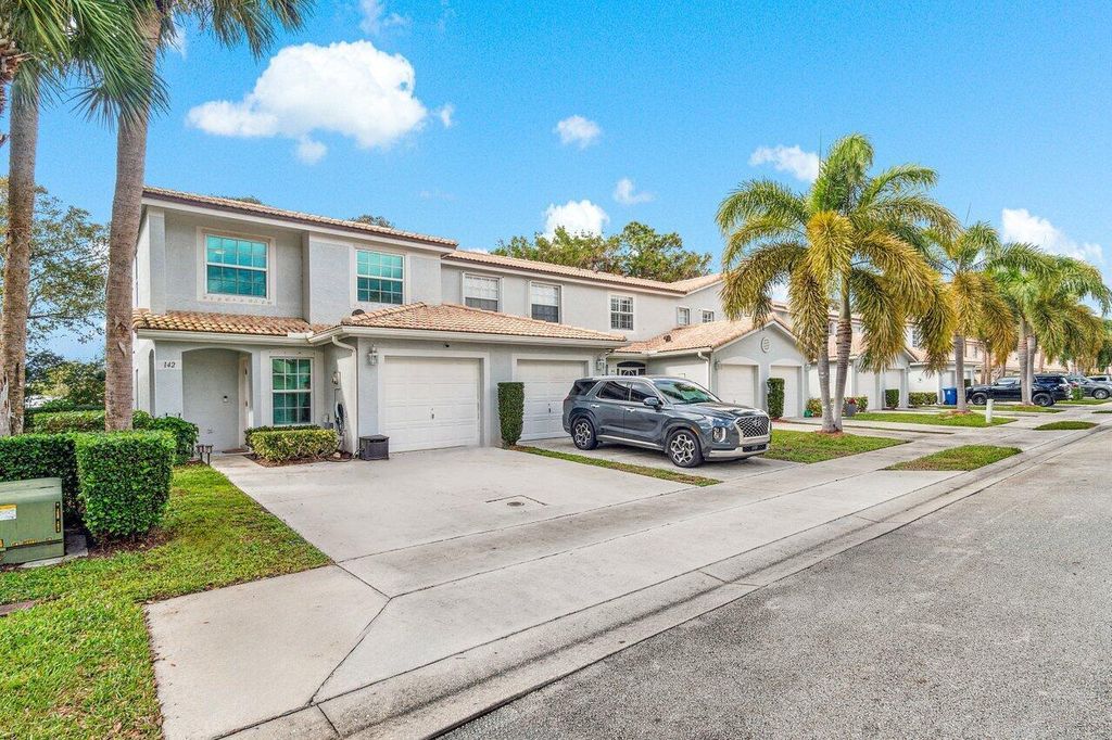 Photo of 142 Timberwalk Trail, Jupiter, FL 33458 (MLS # R10948929)