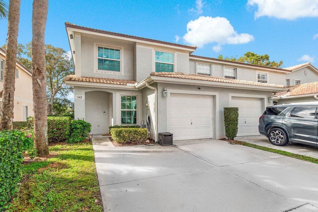 Photo of 142 Timberwalk Trail, Jupiter, FL 33458 (MLS # R10948929)