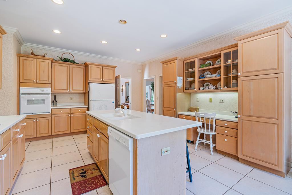 OLD PORT VILLAGE 1 - Residential