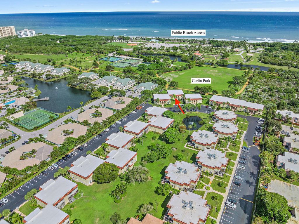 Photo of 717 S Us Highway 1 #609, Jupiter, FL 33477 (MLS # R10999414)