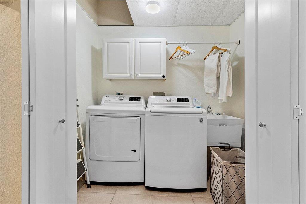 PELICAN HARBOR PH 3 - Residential