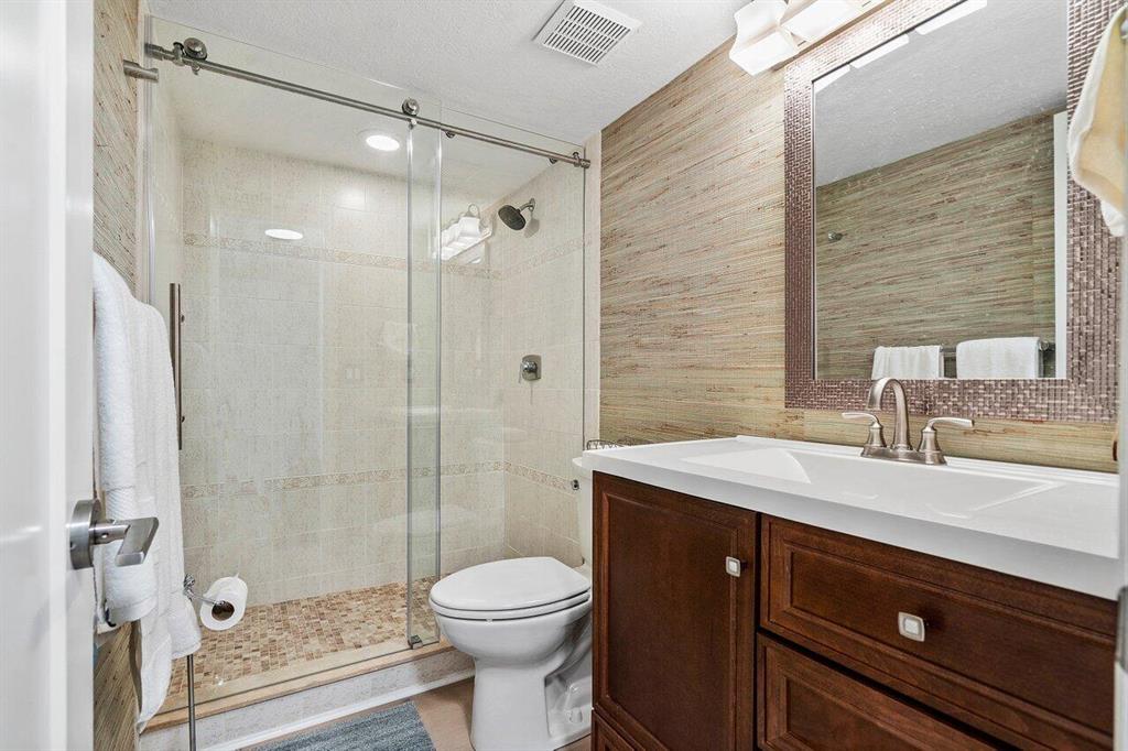 PELICAN HARBOR PH 3 - Residential