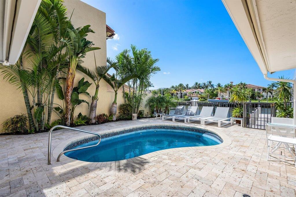 PELICAN HARBOR PH 3 - Residential