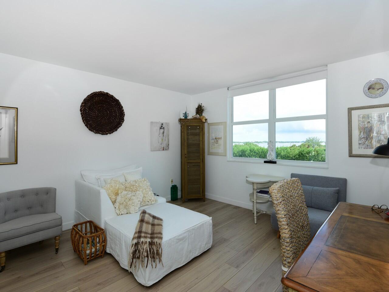 PATRICIAN OF PALM BEACH CONDO - Residential