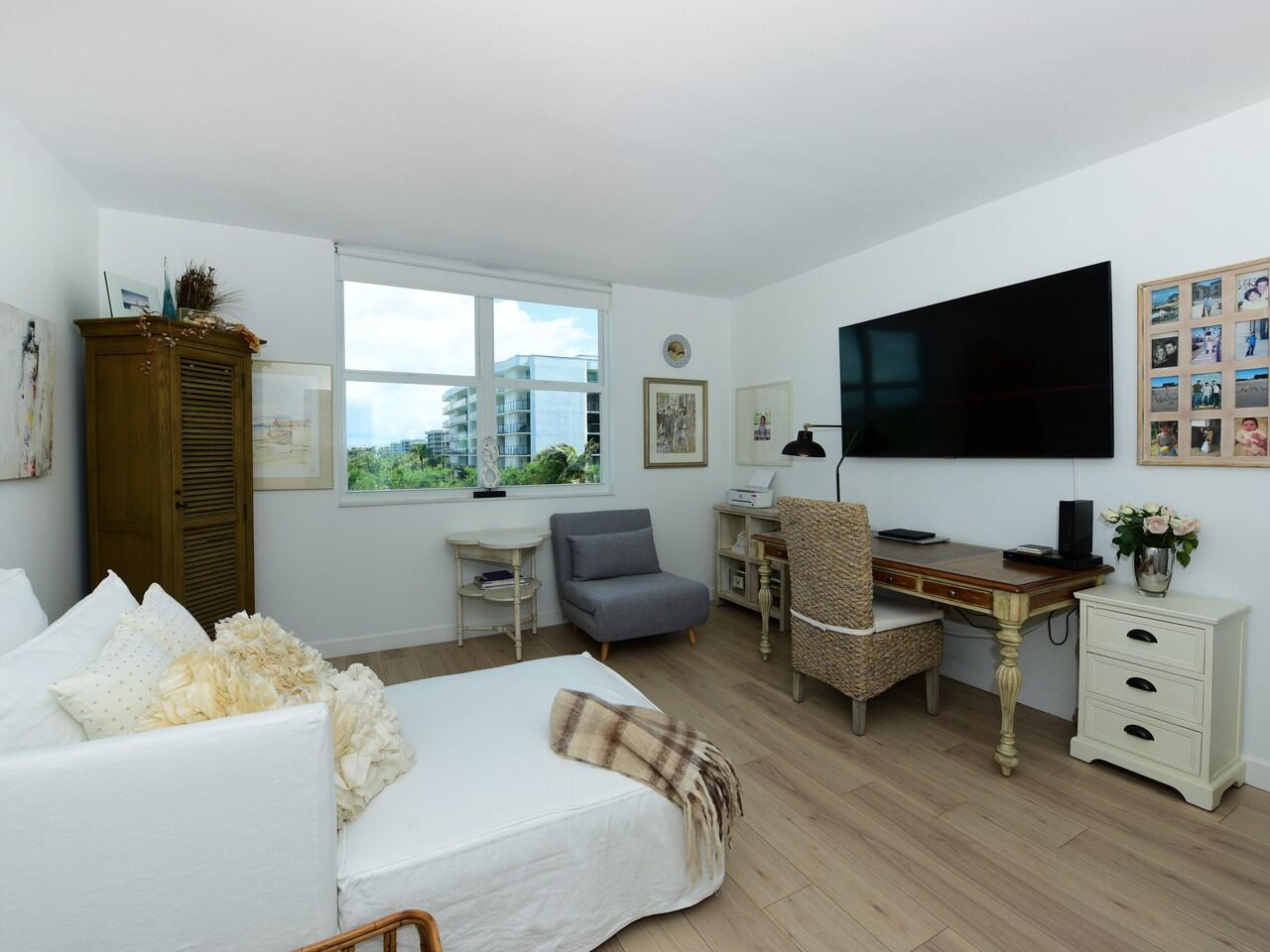 PATRICIAN OF PALM BEACH CONDO - Residential