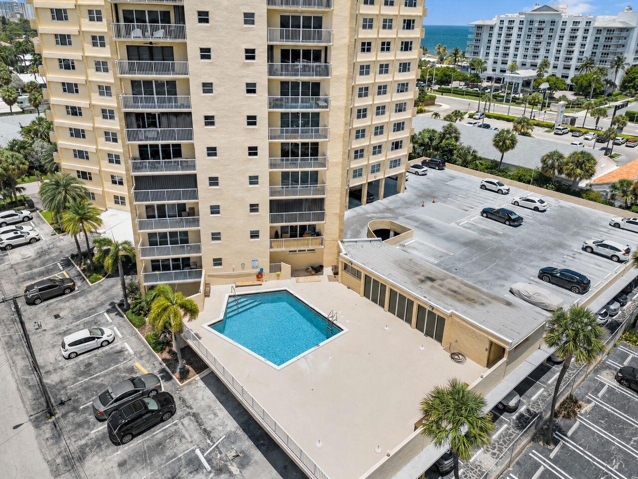 1200 HIBISCUS Avenue 1406