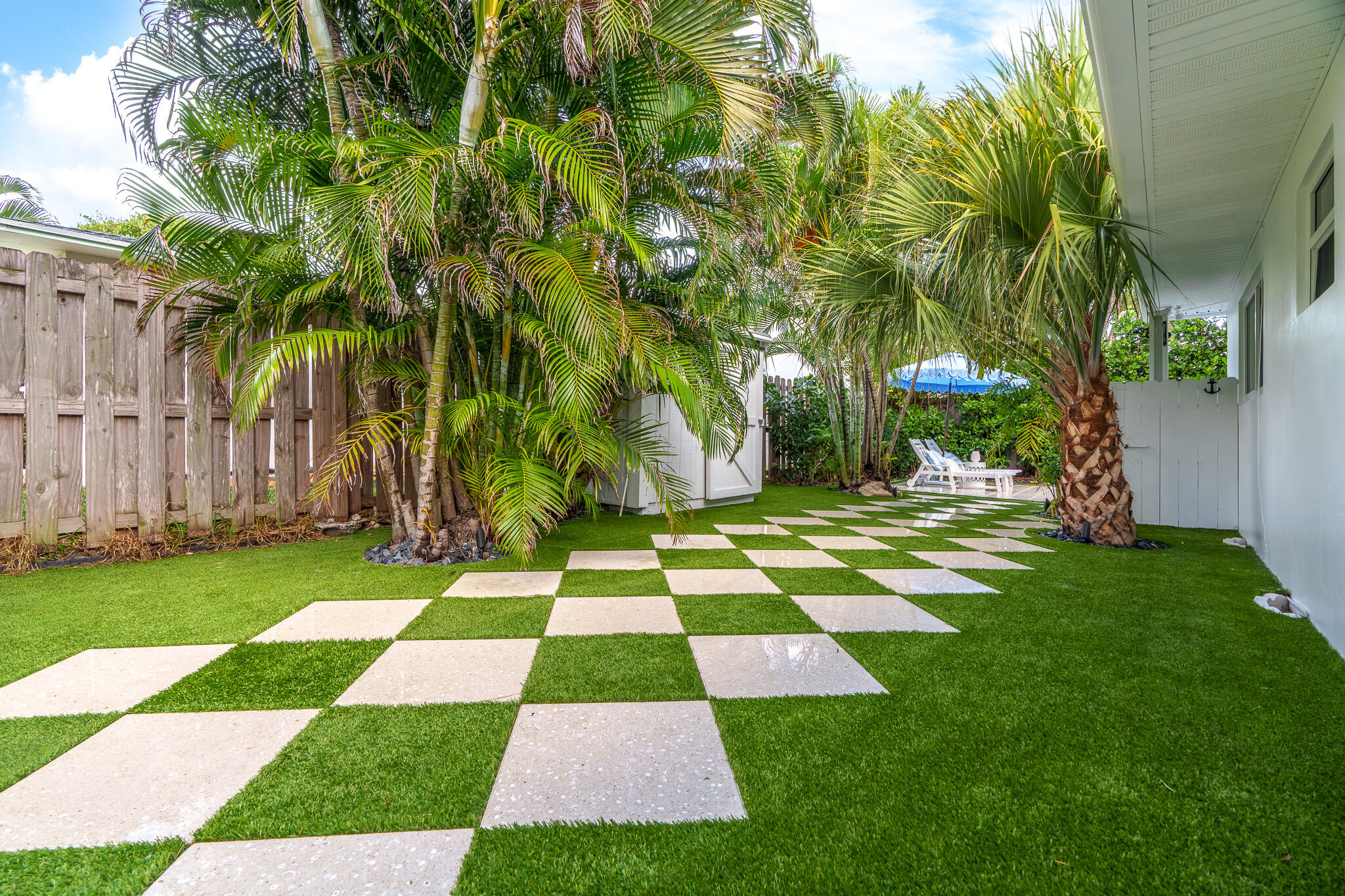 TROPICAL PARK - Residential