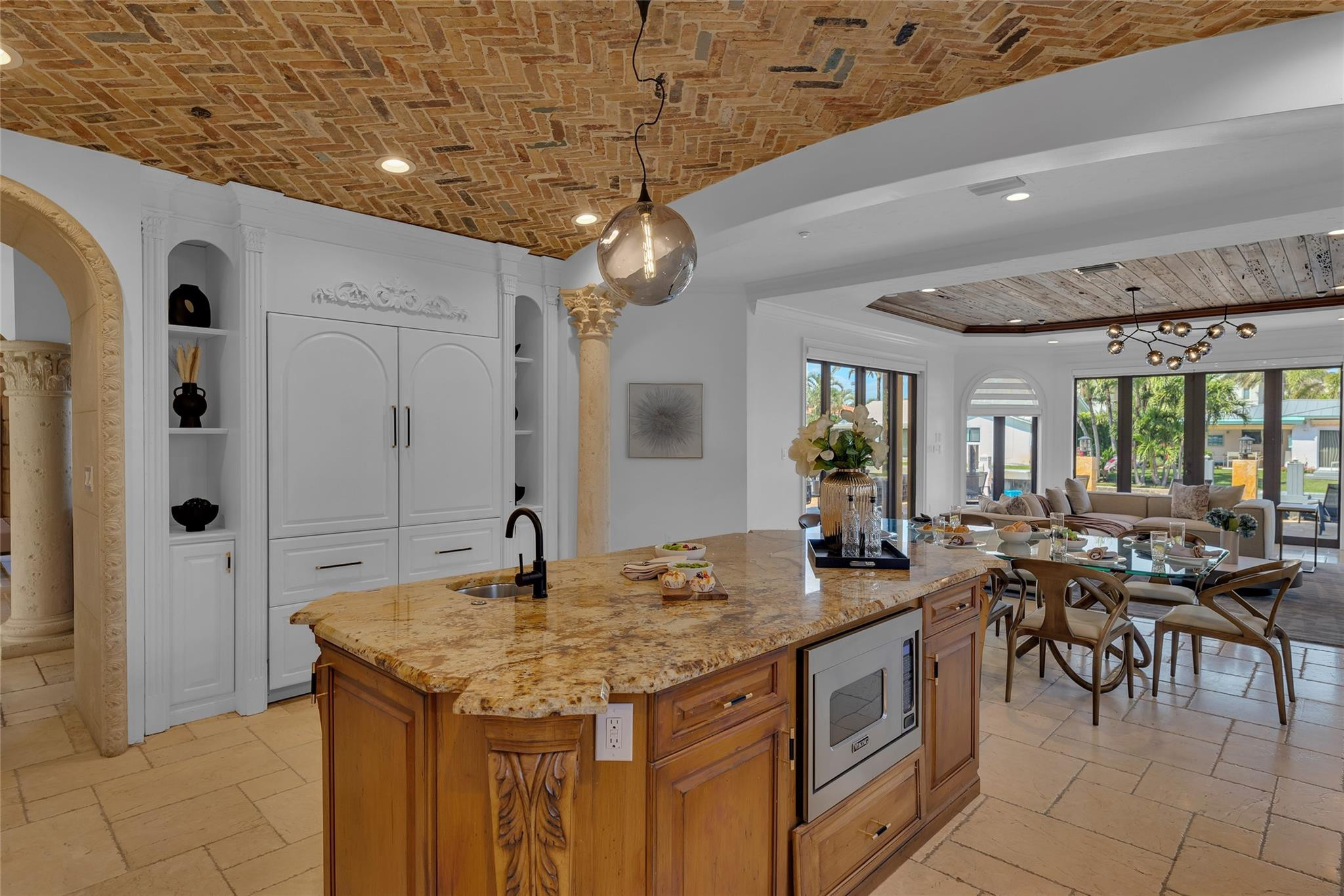 DELRAY BCH SHORES - Residential Lease