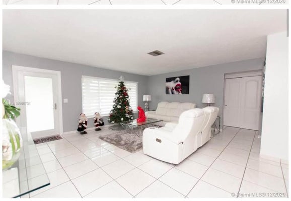 2334 N 59TH TER, HOLLYWOOD, FL 33021 - Image da959d272e39cc57e8f05acb566be2ee/3146853991