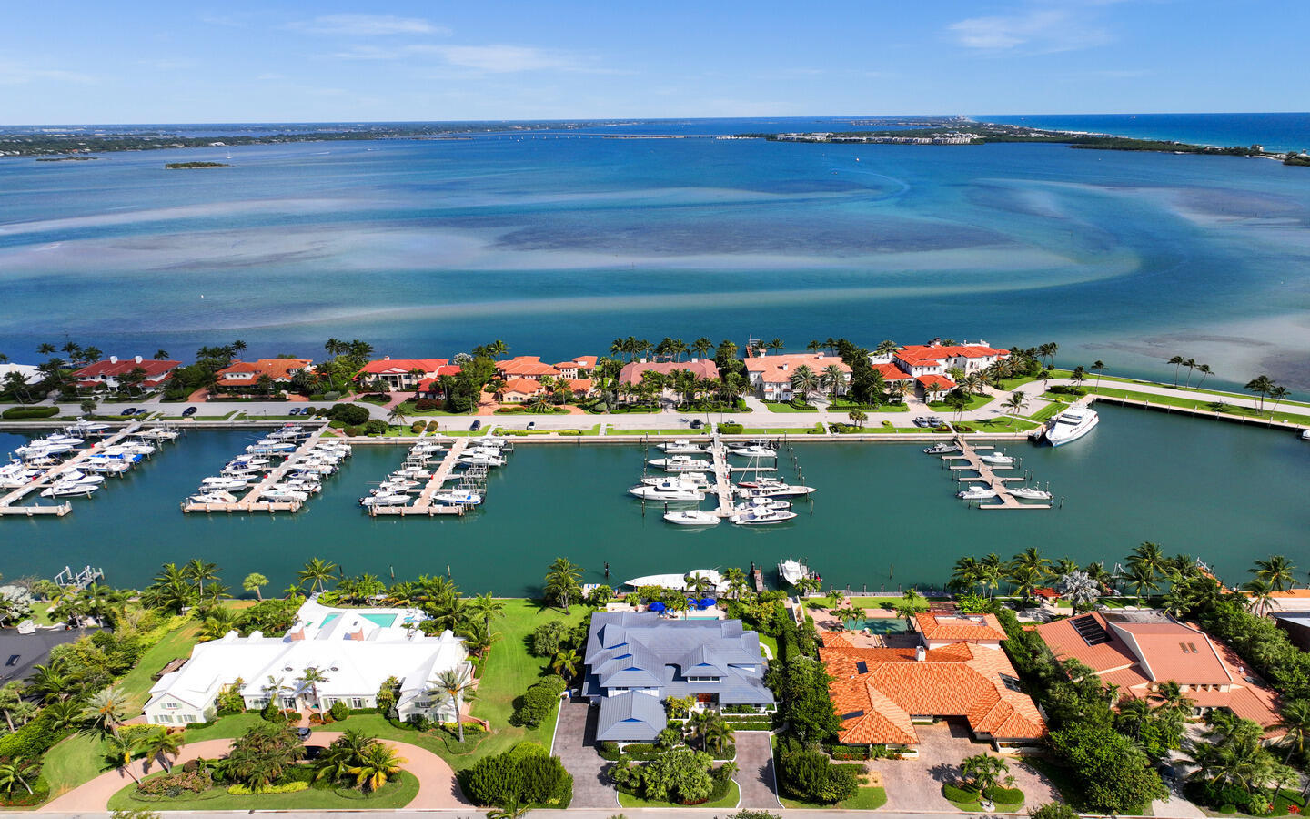 SAILFISH POINT - Residential