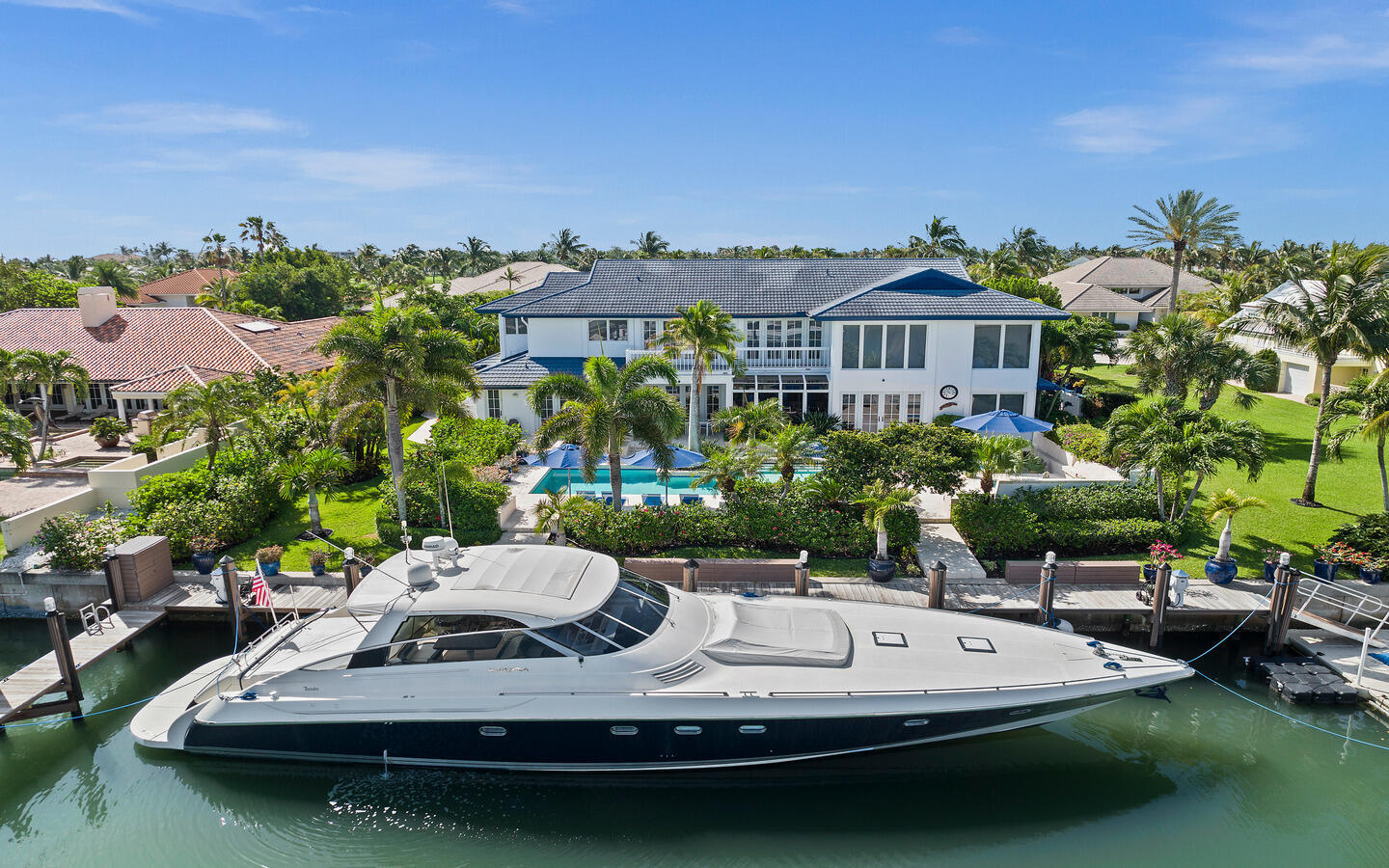 SAILFISH POINT - Residential
