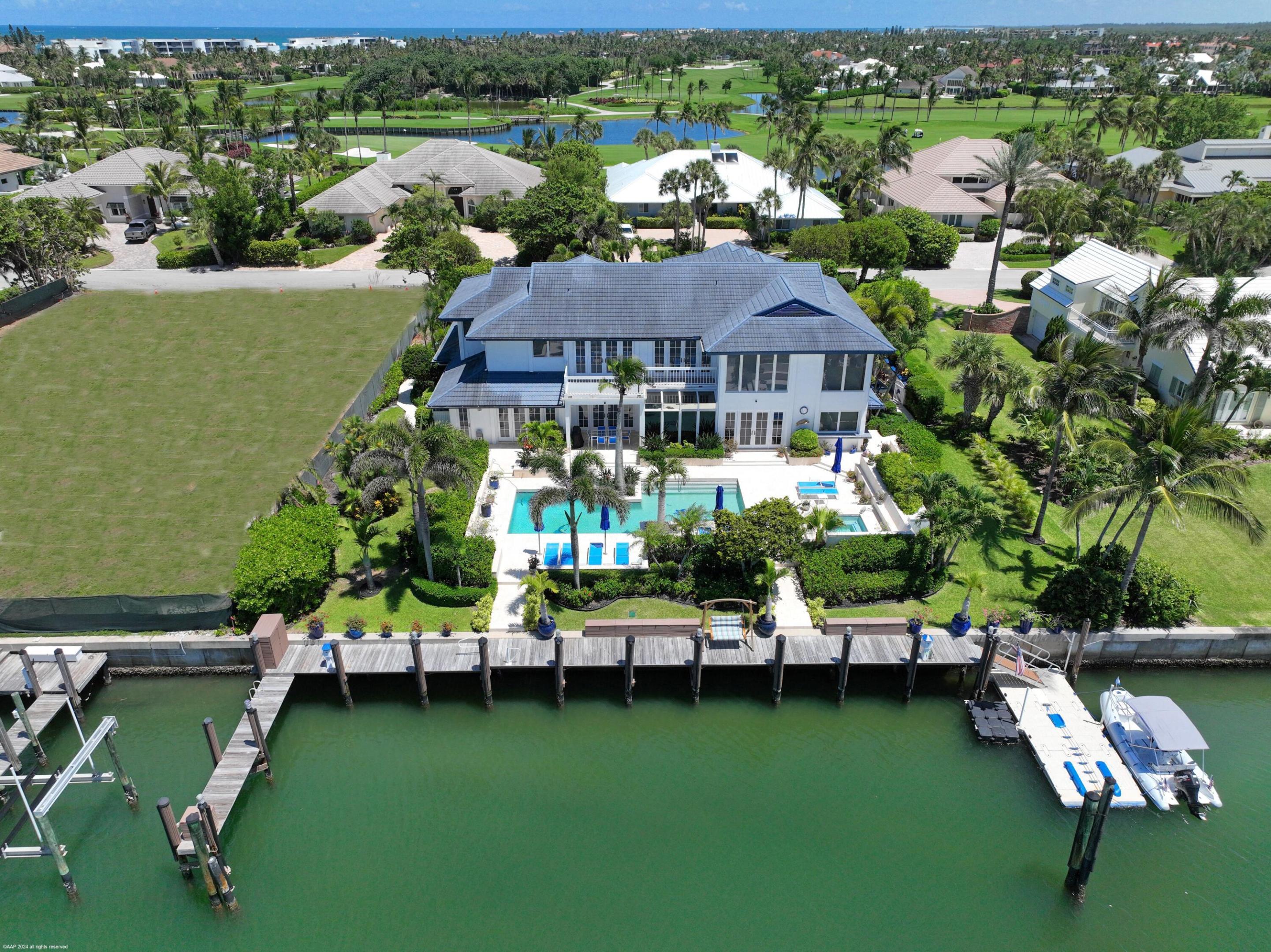 SAILFISH POINT - Residential