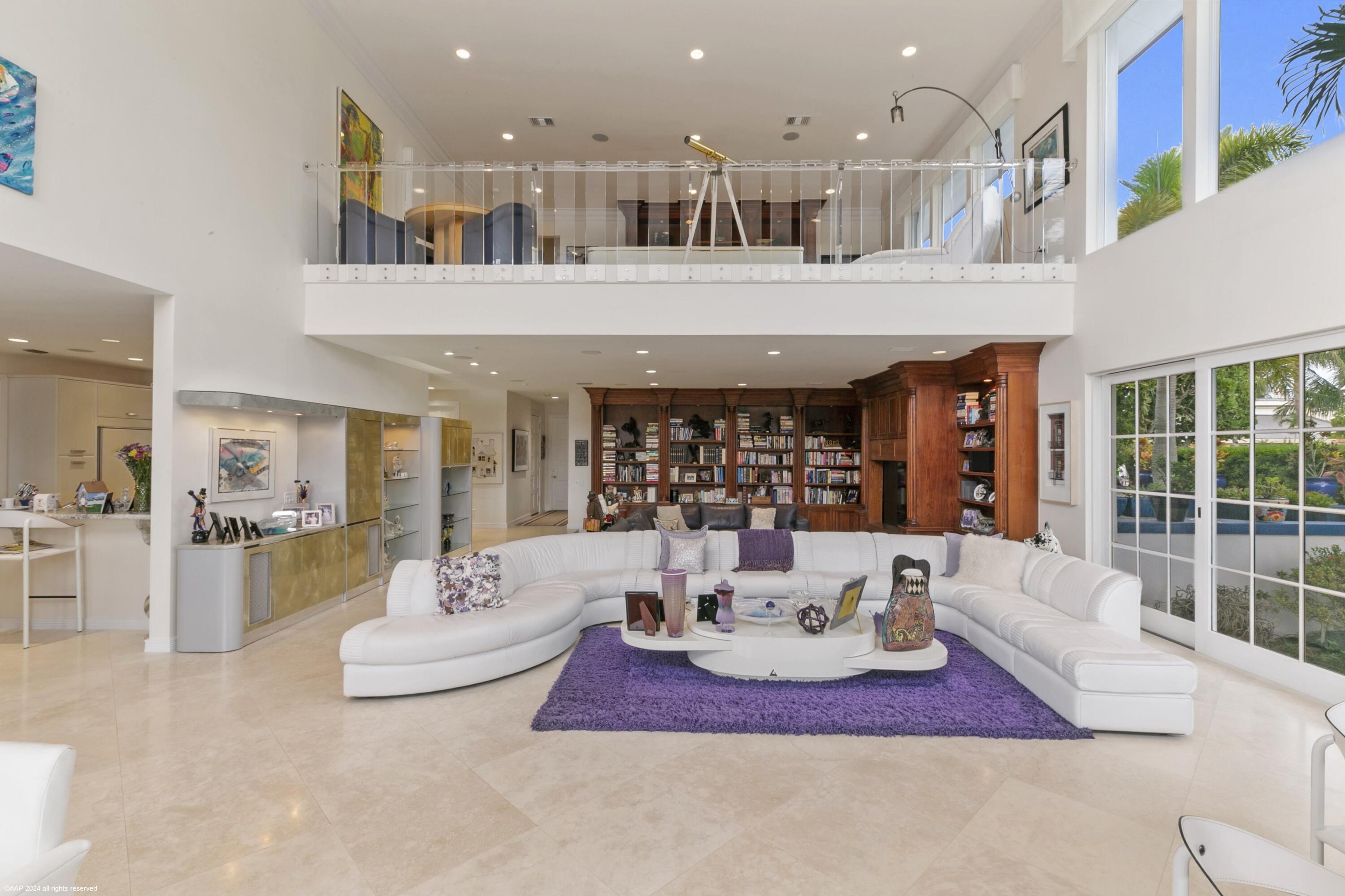 SAILFISH POINT - Residential