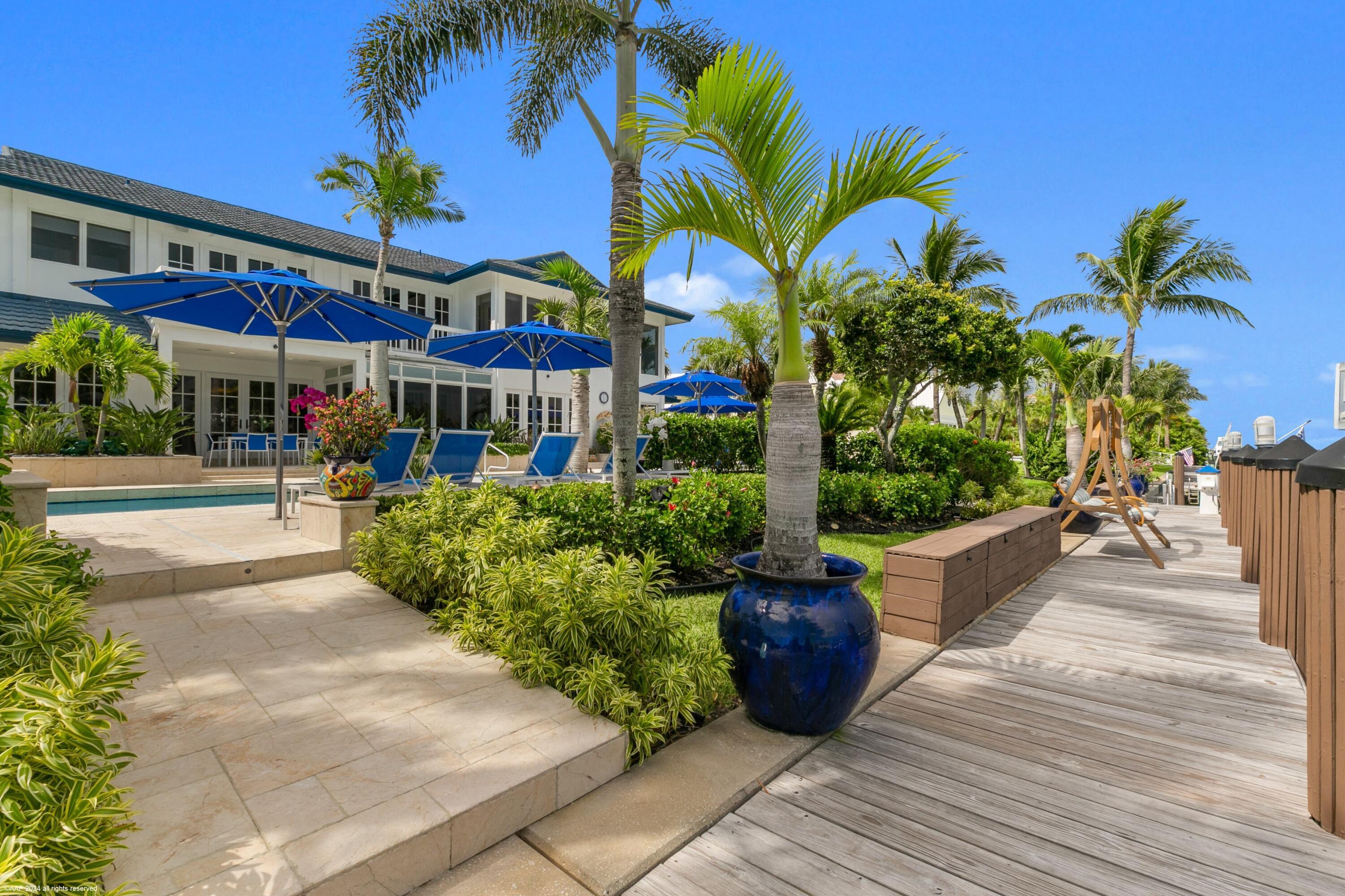 SAILFISH POINT - Residential