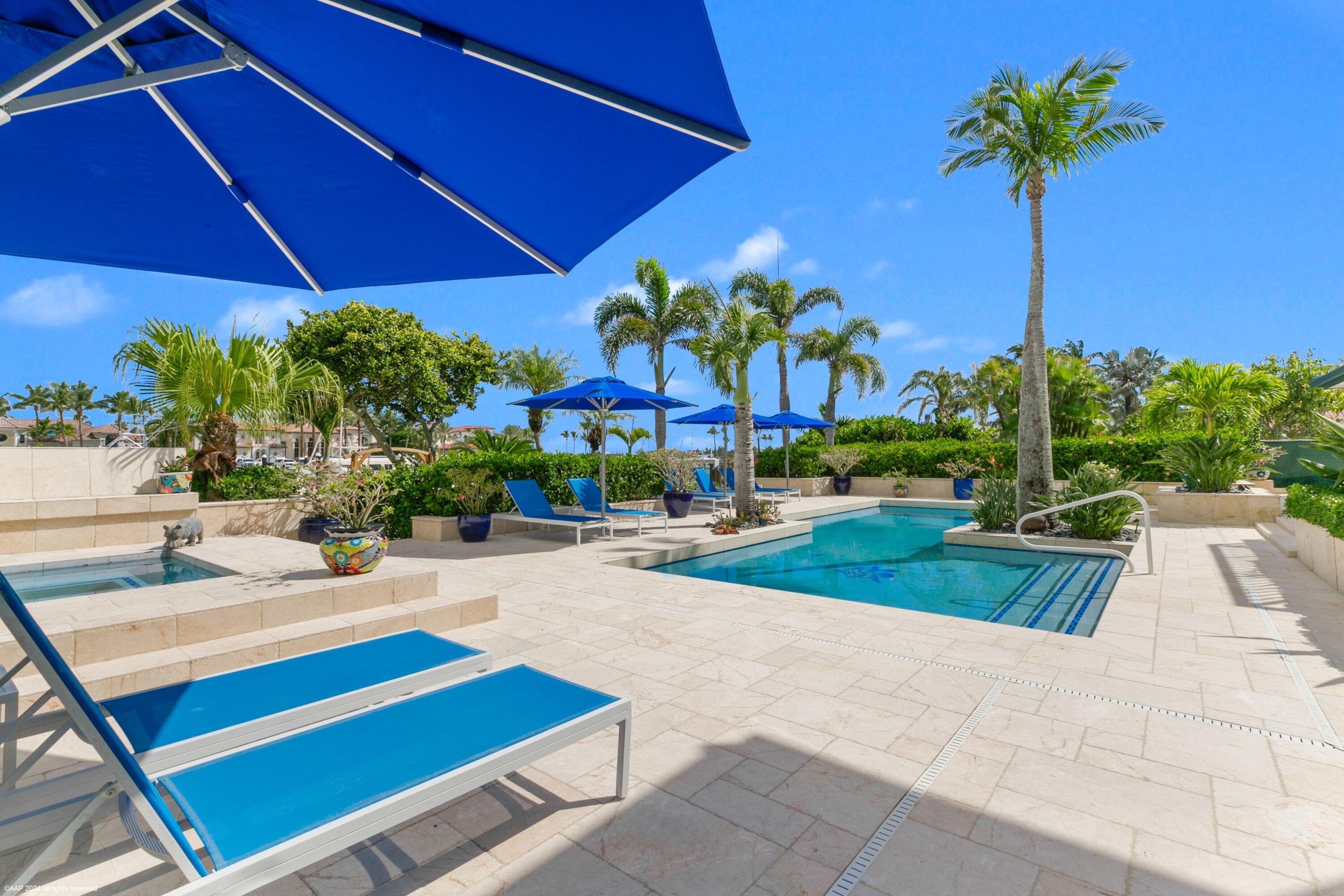 SAILFISH POINT - Residential