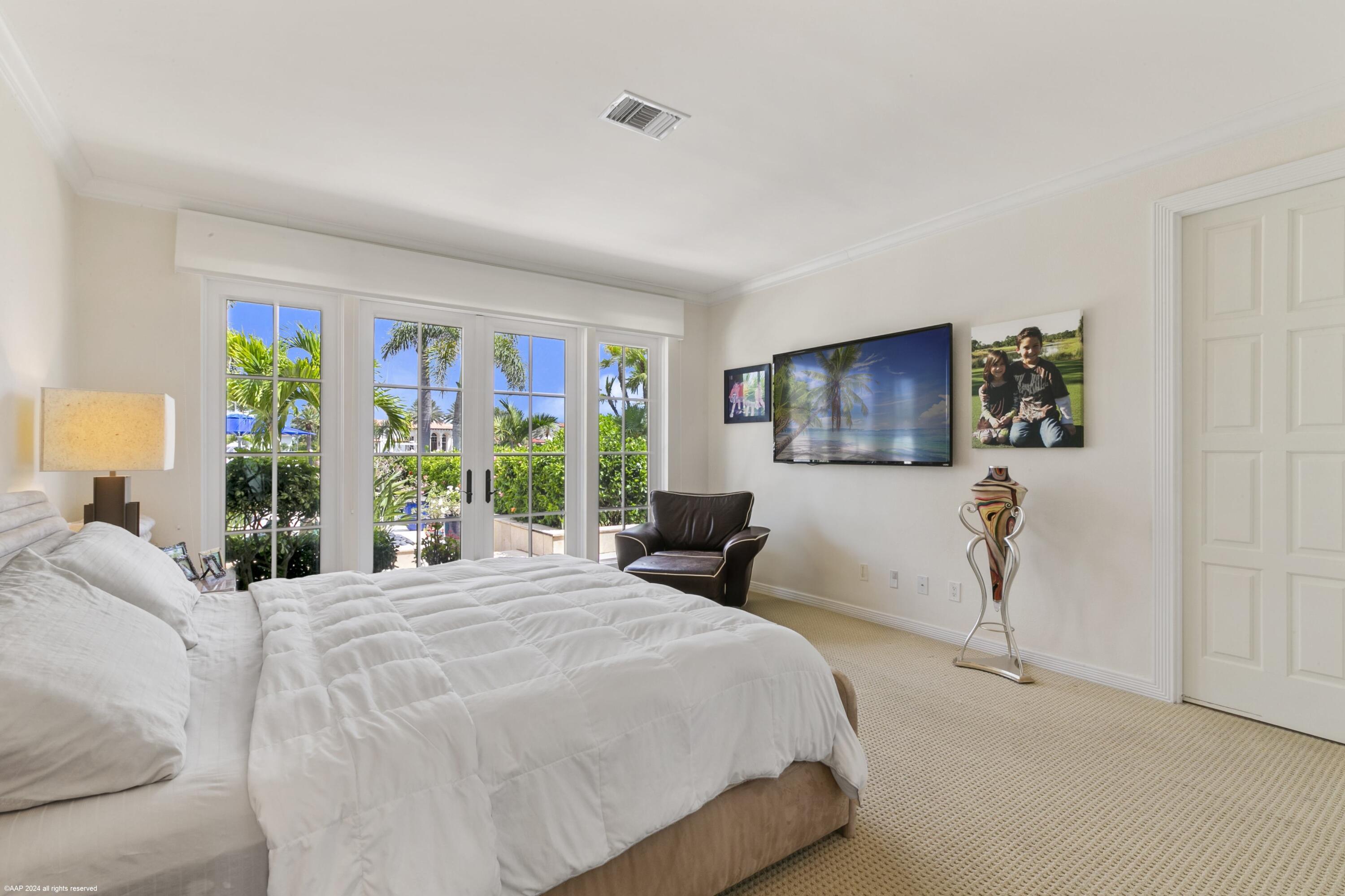 SAILFISH POINT - Residential
