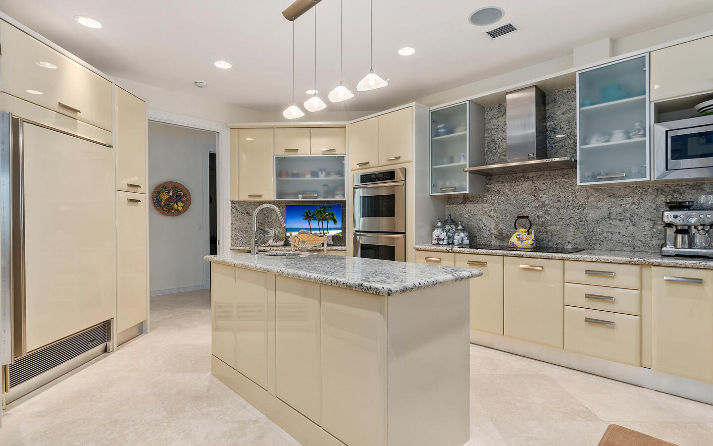 SAILFISH POINT - Residential