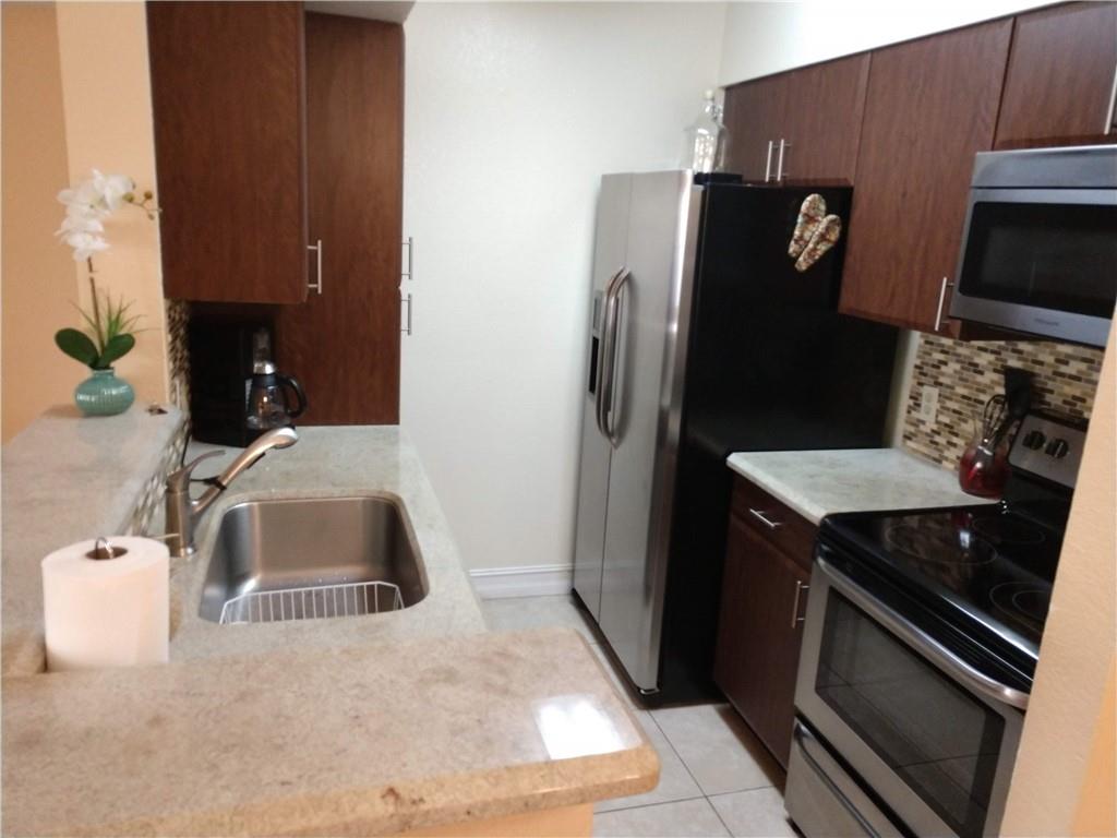 Sundance at Davie Condo - Residential