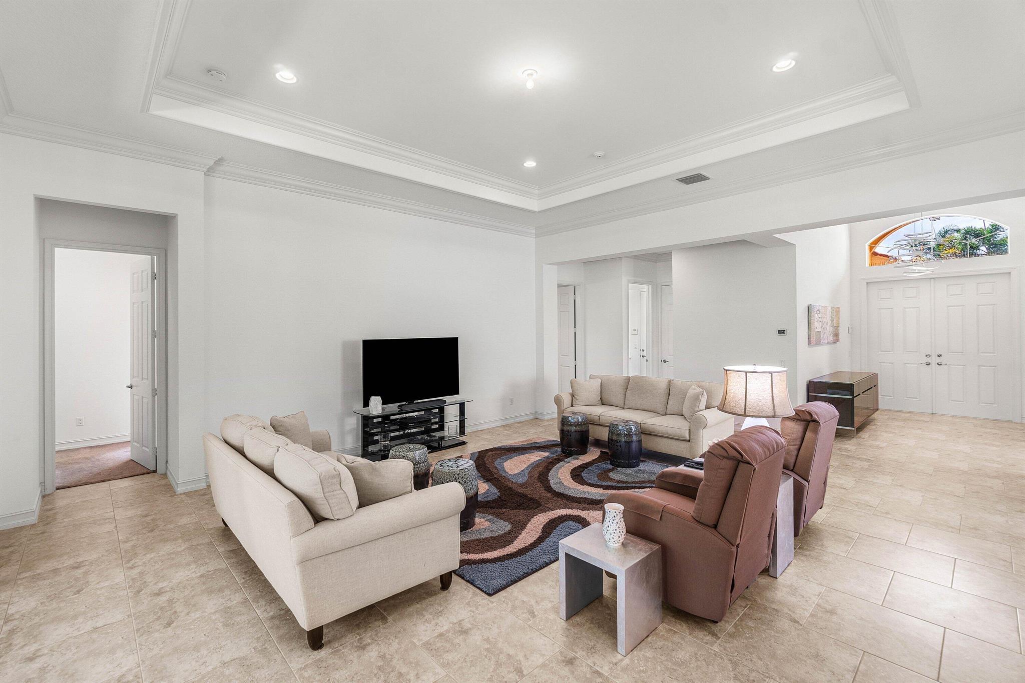 Valencia Reserve - Residential