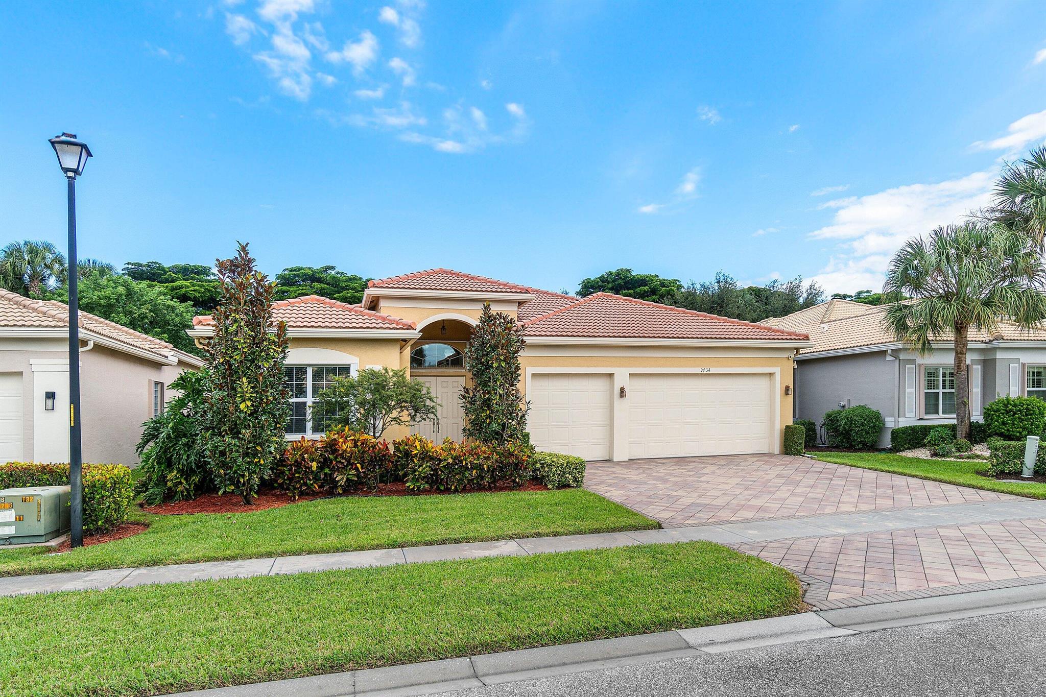 Valencia Reserve - Residential