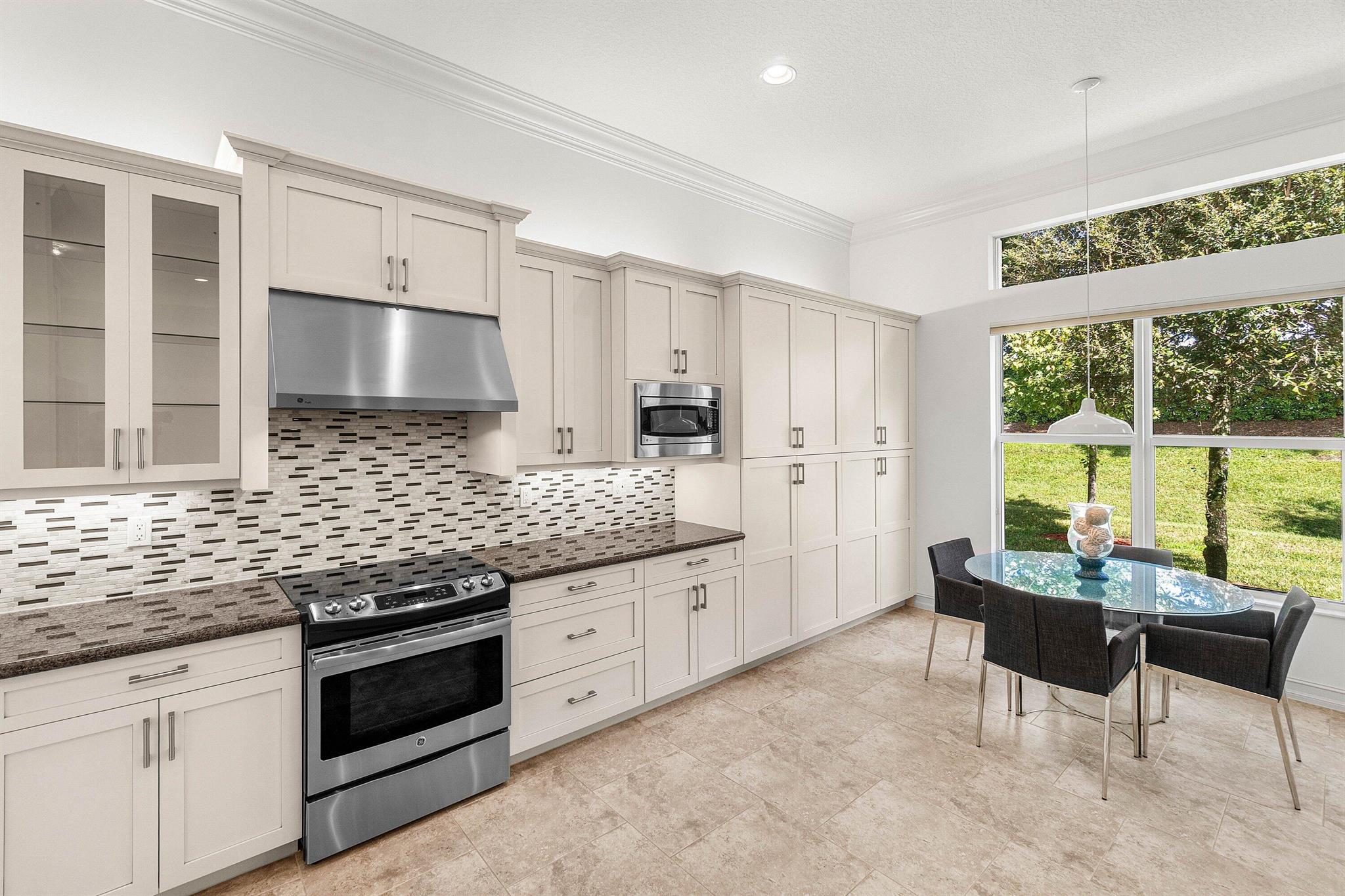 Valencia Reserve - Residential