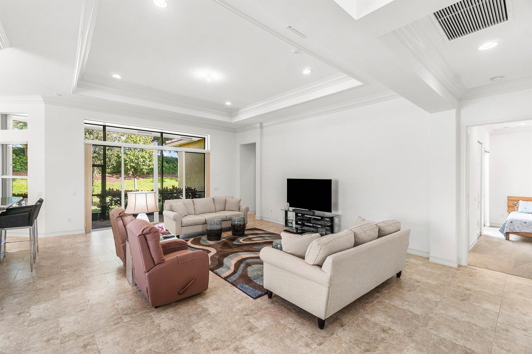 Valencia Reserve - Residential