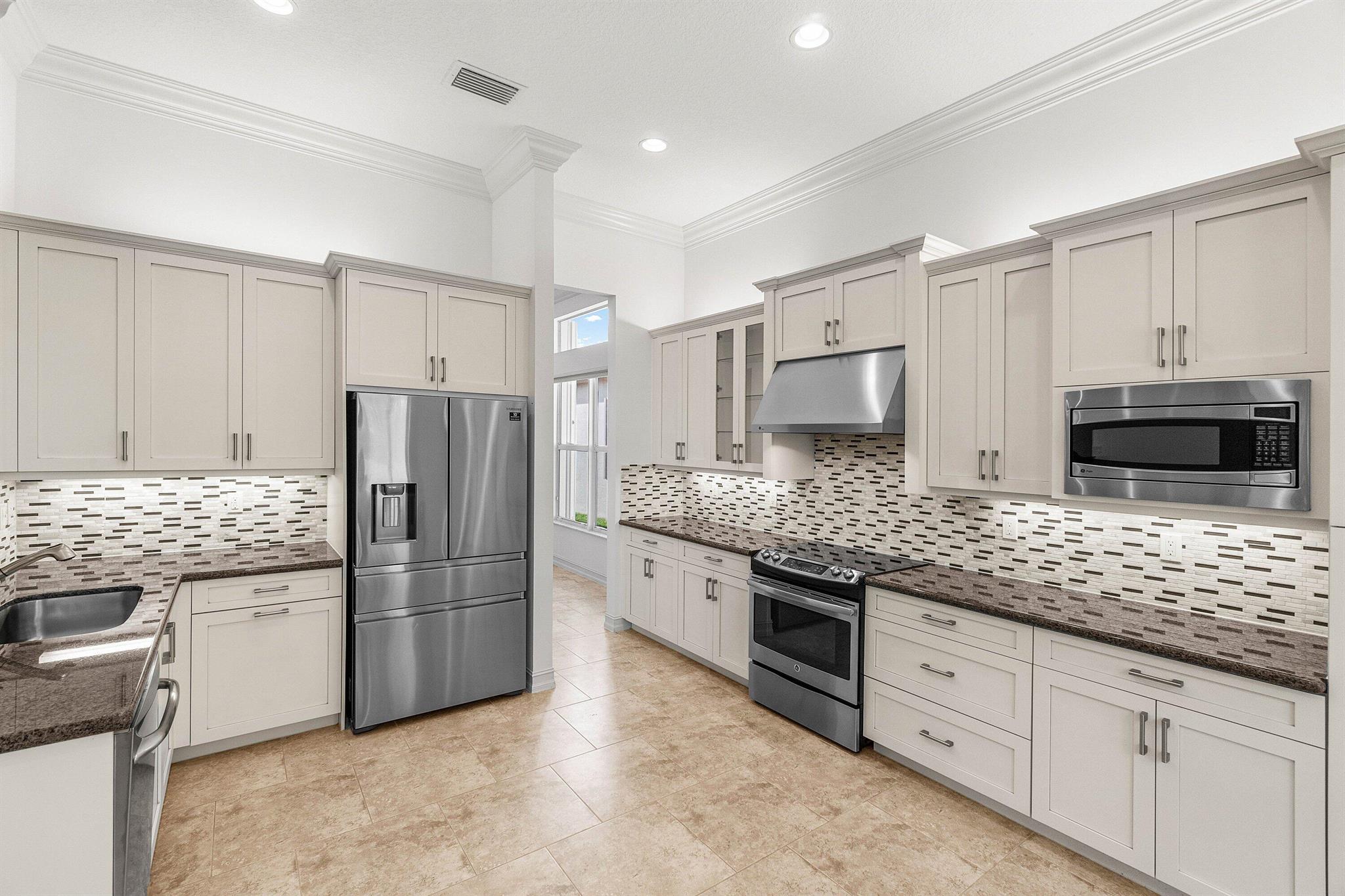 Valencia Reserve - Residential